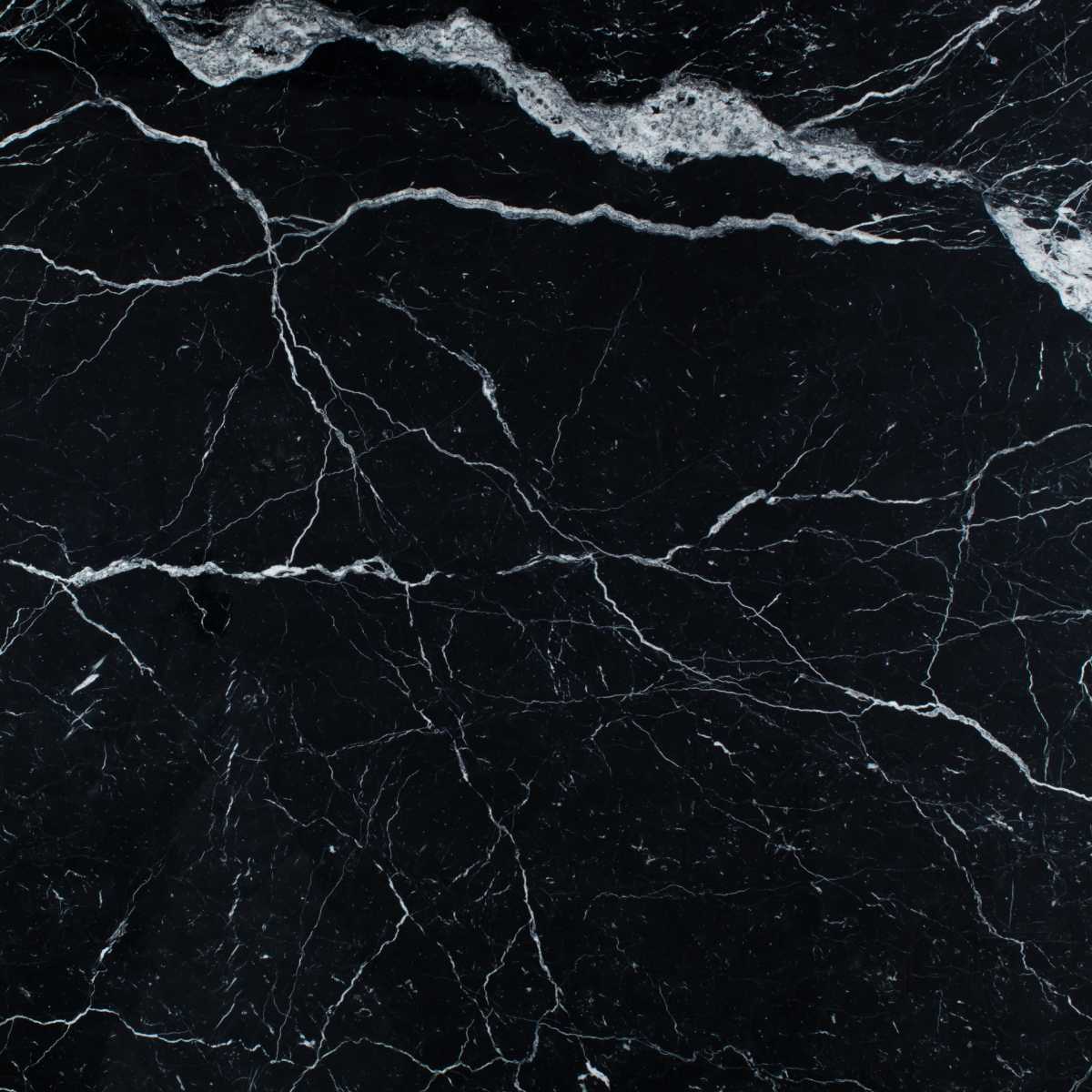 Мрамор — NERO MARQUINA